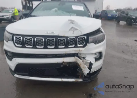 2024 Jeep Compass Limited 4X4 z USA, uszkodzony, nr VIN 3C4NJDCN7RT173418